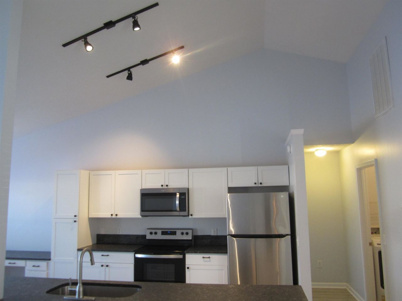 4328 Heartwood Ln. Photo 9