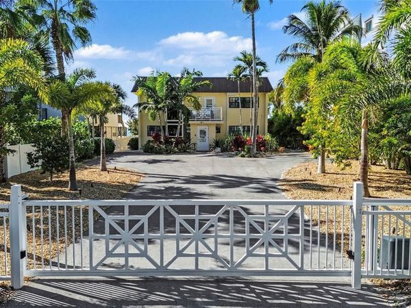 19936 GULF BOULEVARD, INDIAN SHORES, FL 33785