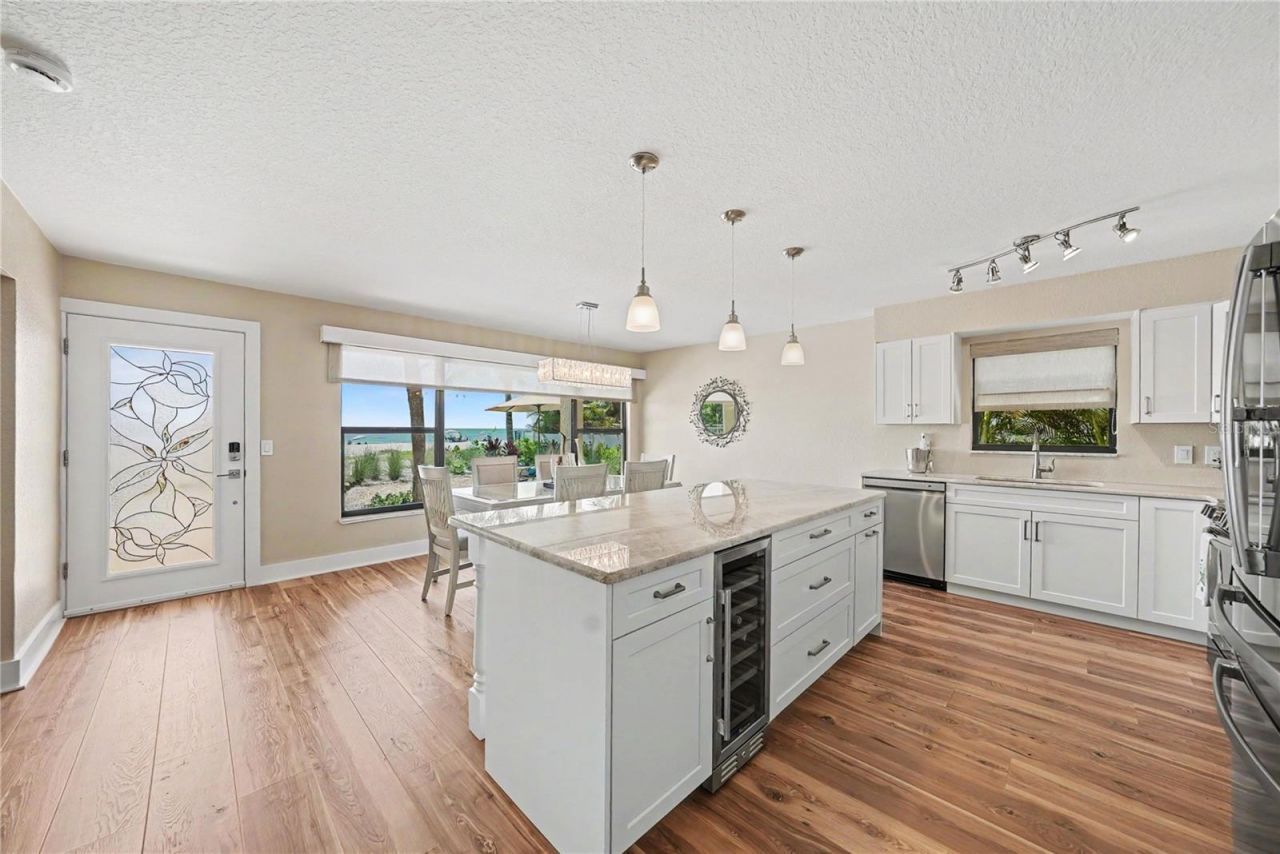 19936 Gulf Boulevard, Indian Shores, FL 33785 Photo