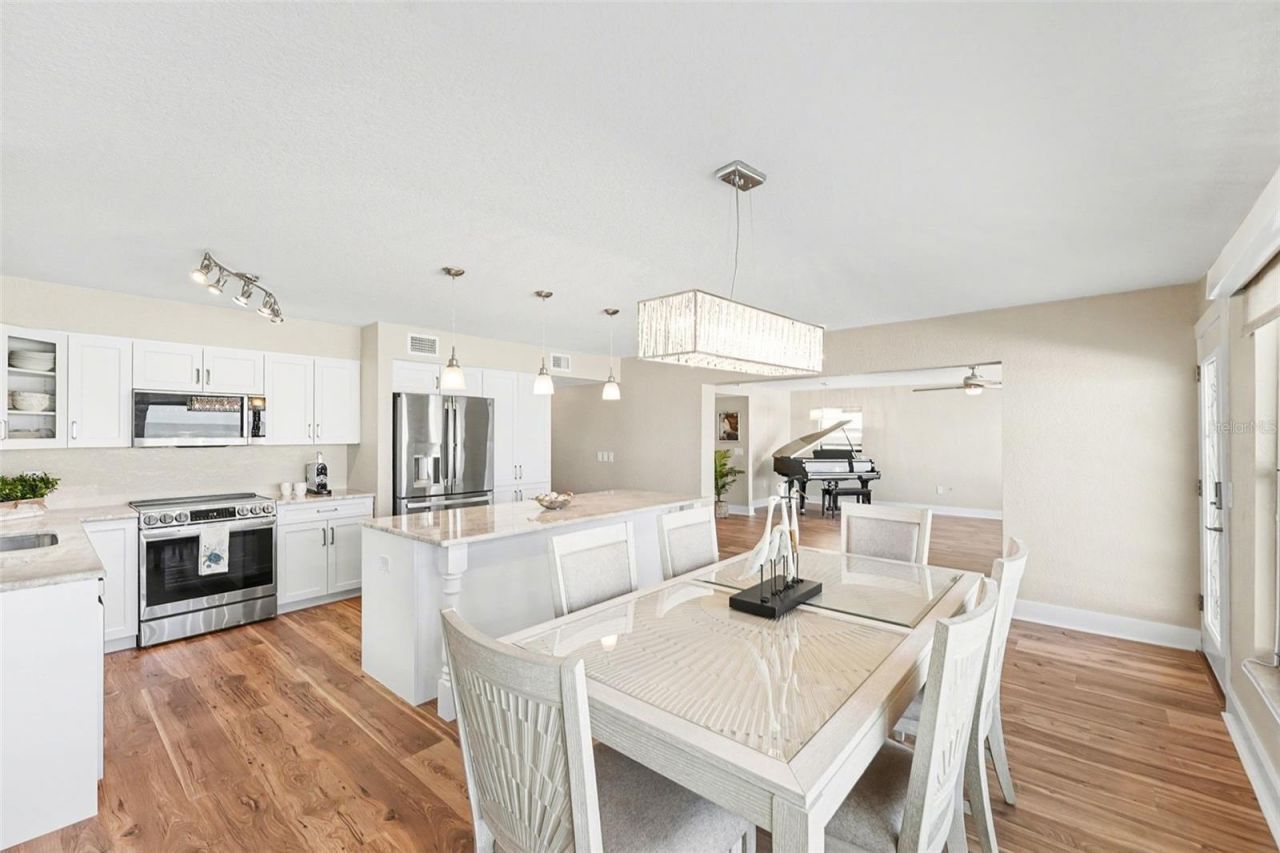 19936 Gulf Boulevard, Indian Shores, FL 33785 Photo