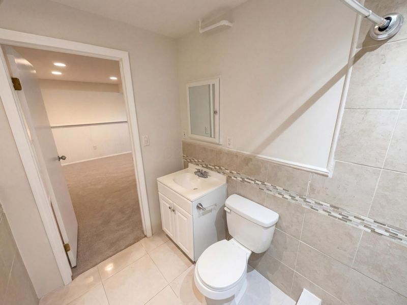 4459 Amwood Street, Columbus, OH 43228 Photo 11