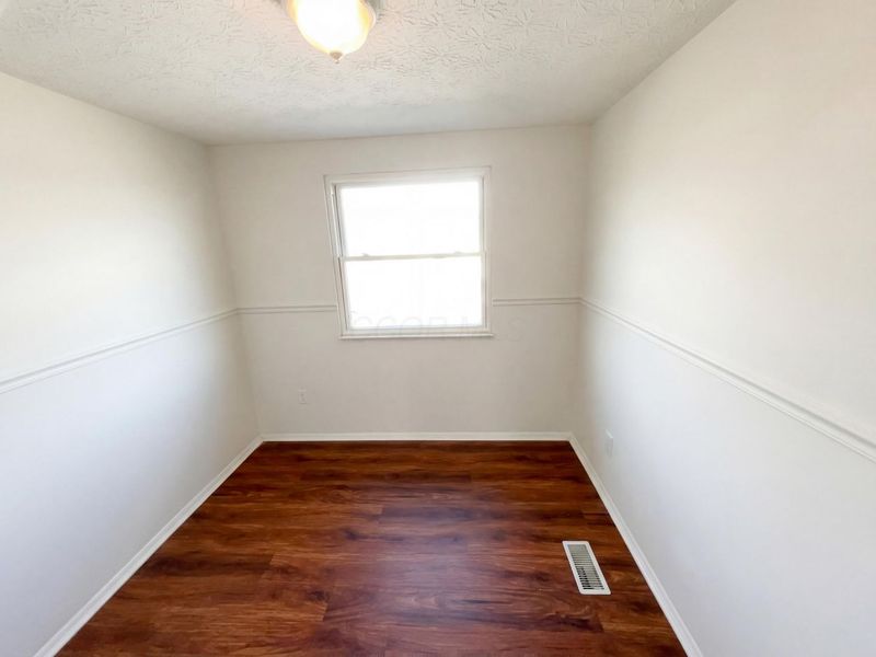 4459 Amwood Street, Columbus, OH 43228 Photo 16