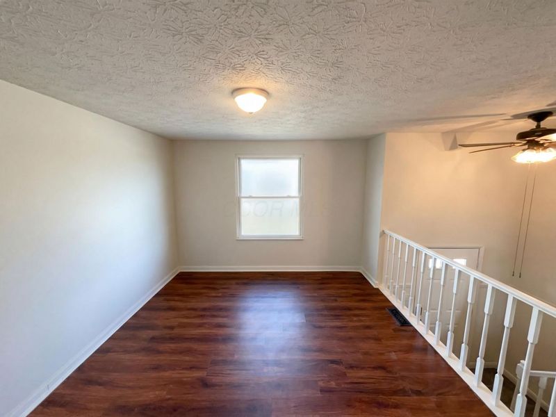 4459 Amwood Street, Columbus, OH 43228 Photo 3