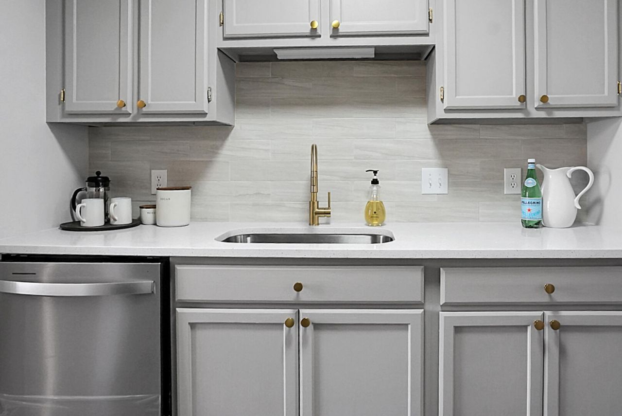 4191 Highgate Court Photo 5