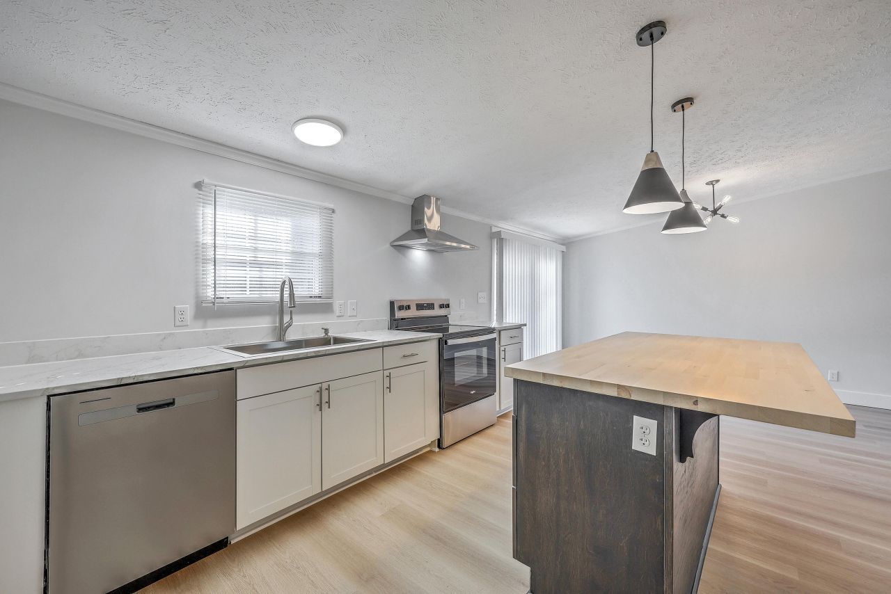 860 Toney Bay Road Photo 12