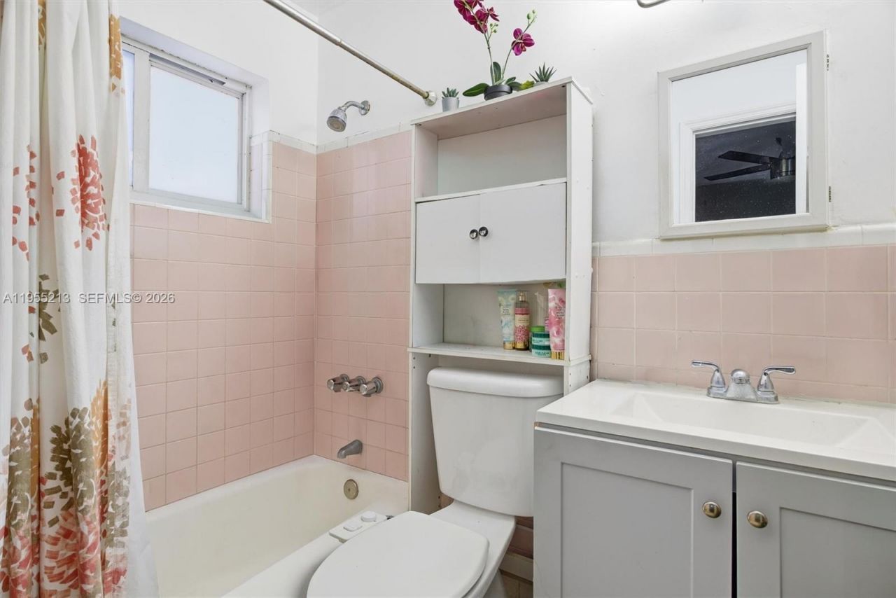 104 SW 40th Ave , Miami, FL 33134 Photo