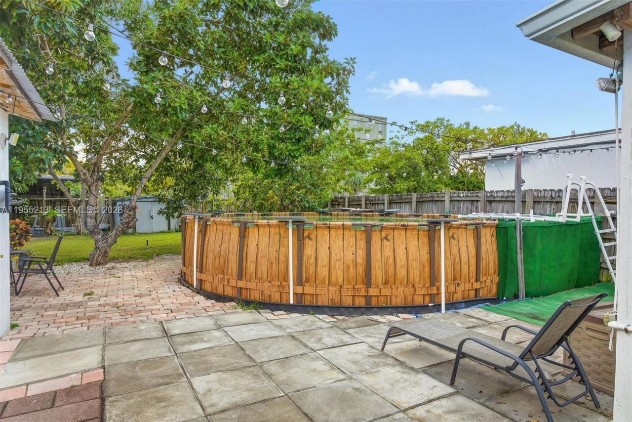 104 SW 40th Ave , Miami, FL 33134 Photo