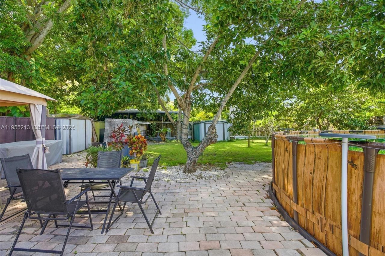 104 SW 40th Ave , Miami, FL 33134 Photo