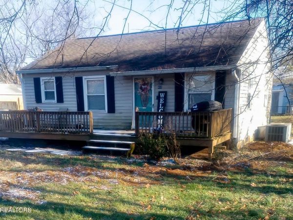 460 Defoe Circle, Maryville, TN 37804