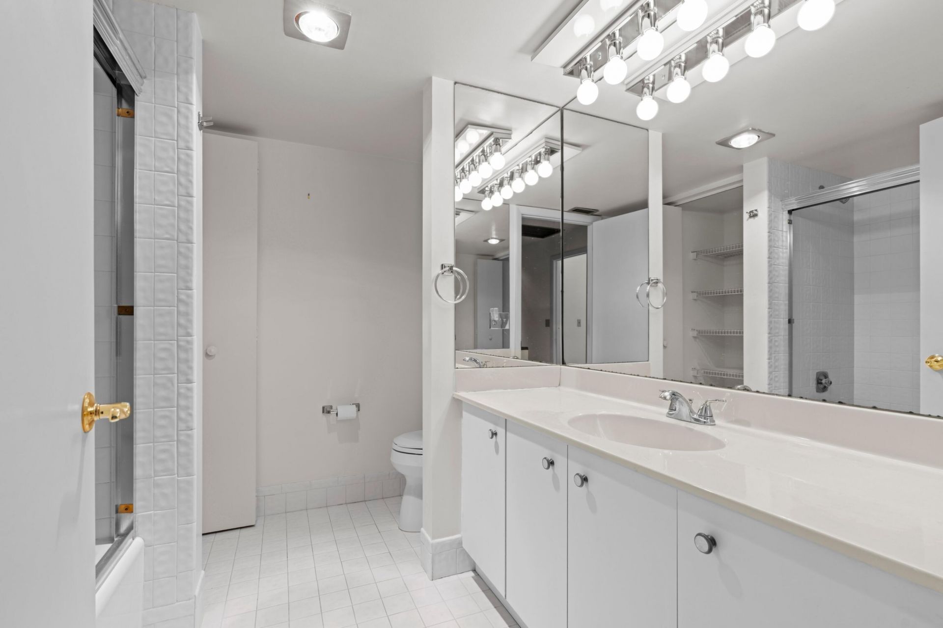 2435 Presidential Way, Unit E, West Palm Beach, FL 33401 Photo