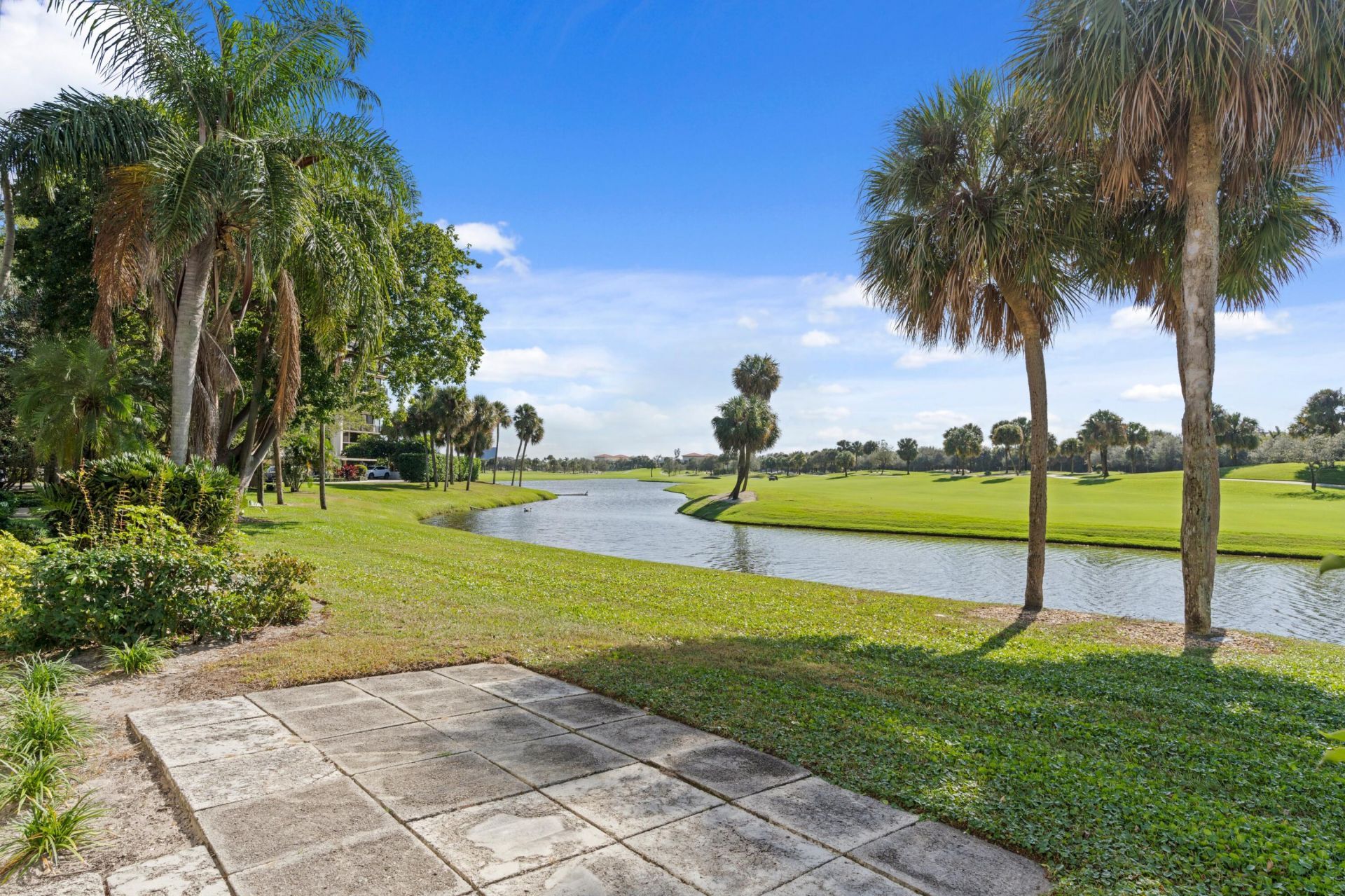 2435 Presidential Way, Unit E, West Palm Beach, FL 33401 Photo