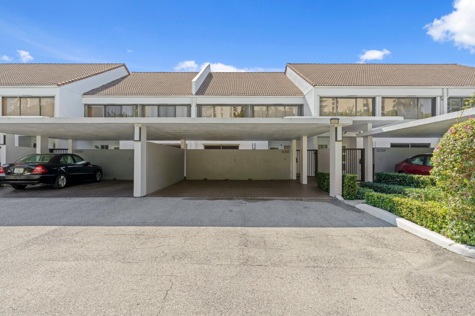 2435 Presidential Way, Unit E, West Palm Beach, FL 33401 Photo