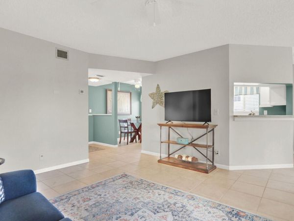 6531 Chasewood Drive, Unit D, Jupiter, FL 33458