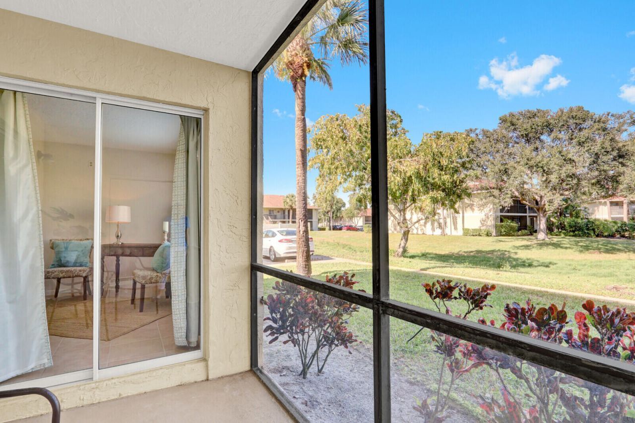 6531 Chasewood Drive, Unit D, Jupiter, FL 33458 Photo
