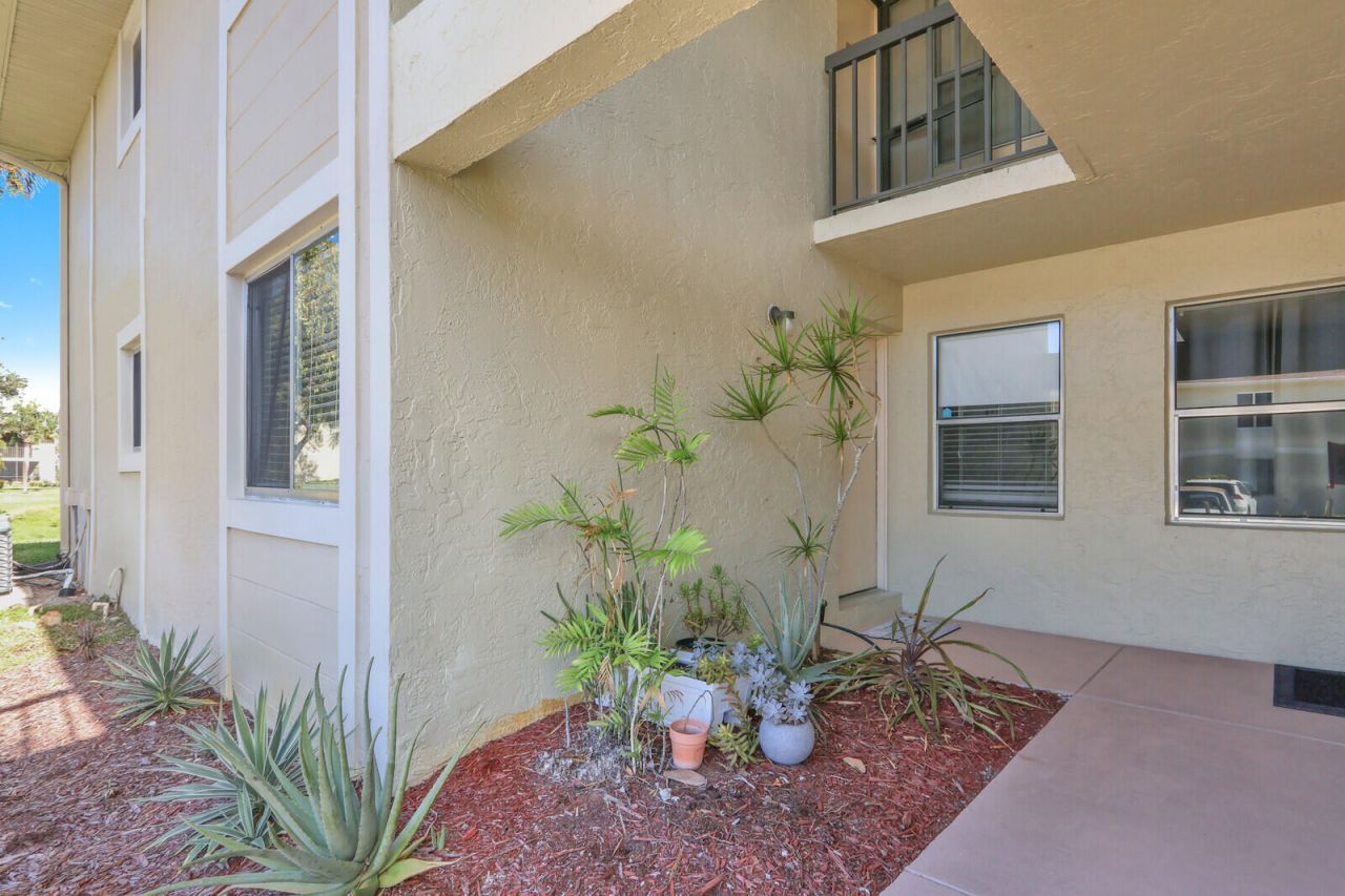 6531 Chasewood Drive, Unit D, Jupiter, FL 33458 Photo