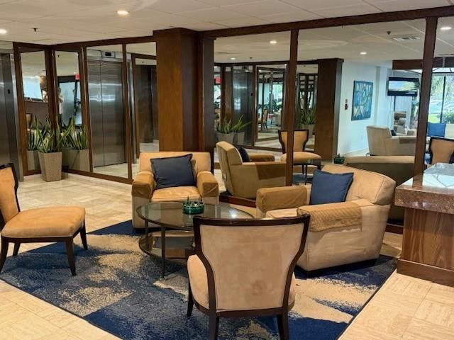 3850 Washington Street, Unit 703, Hollywood, FL 33021 Photo