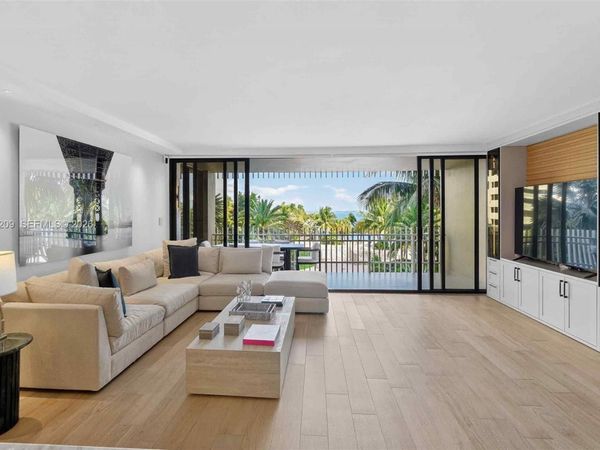 1 Grove Isle Dr, Unit A303, Miami, FL 33133