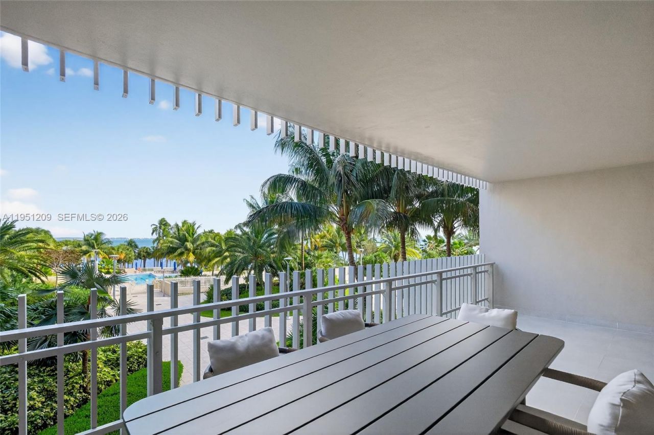 1 Grove Isle Dr, Unit A303, Miami, FL 33133 Photo