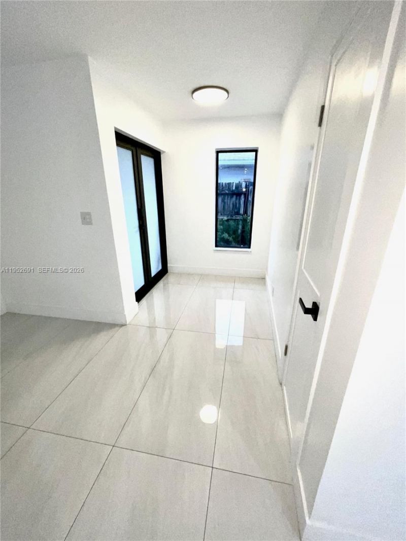 7590 Johnson St, Hollywood, FL 33024 Photo