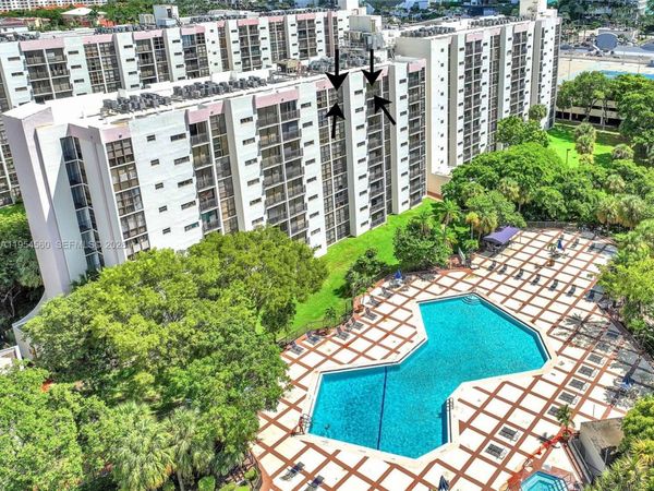 17011 N Bay Rd, Unit 912, Sunny Isles Beach, FL 33160