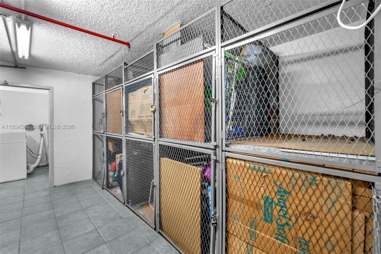 17011 N Bay Rd, Unit 912, Sunny Isles Beach, FL 33160 Photo