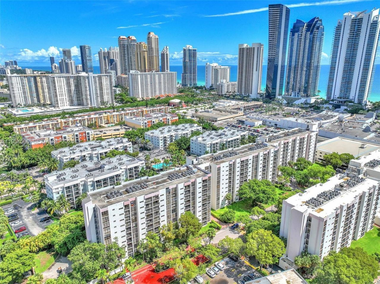 17011 N Bay Rd, Unit 912, Sunny Isles Beach, FL 33160 Photo