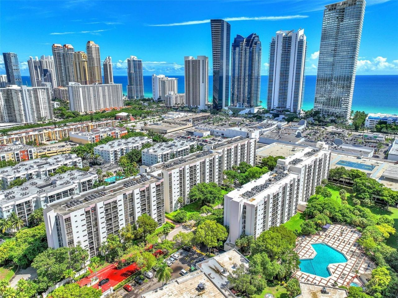 17011 N Bay Rd, Unit 912, Sunny Isles Beach, FL 33160 Photo