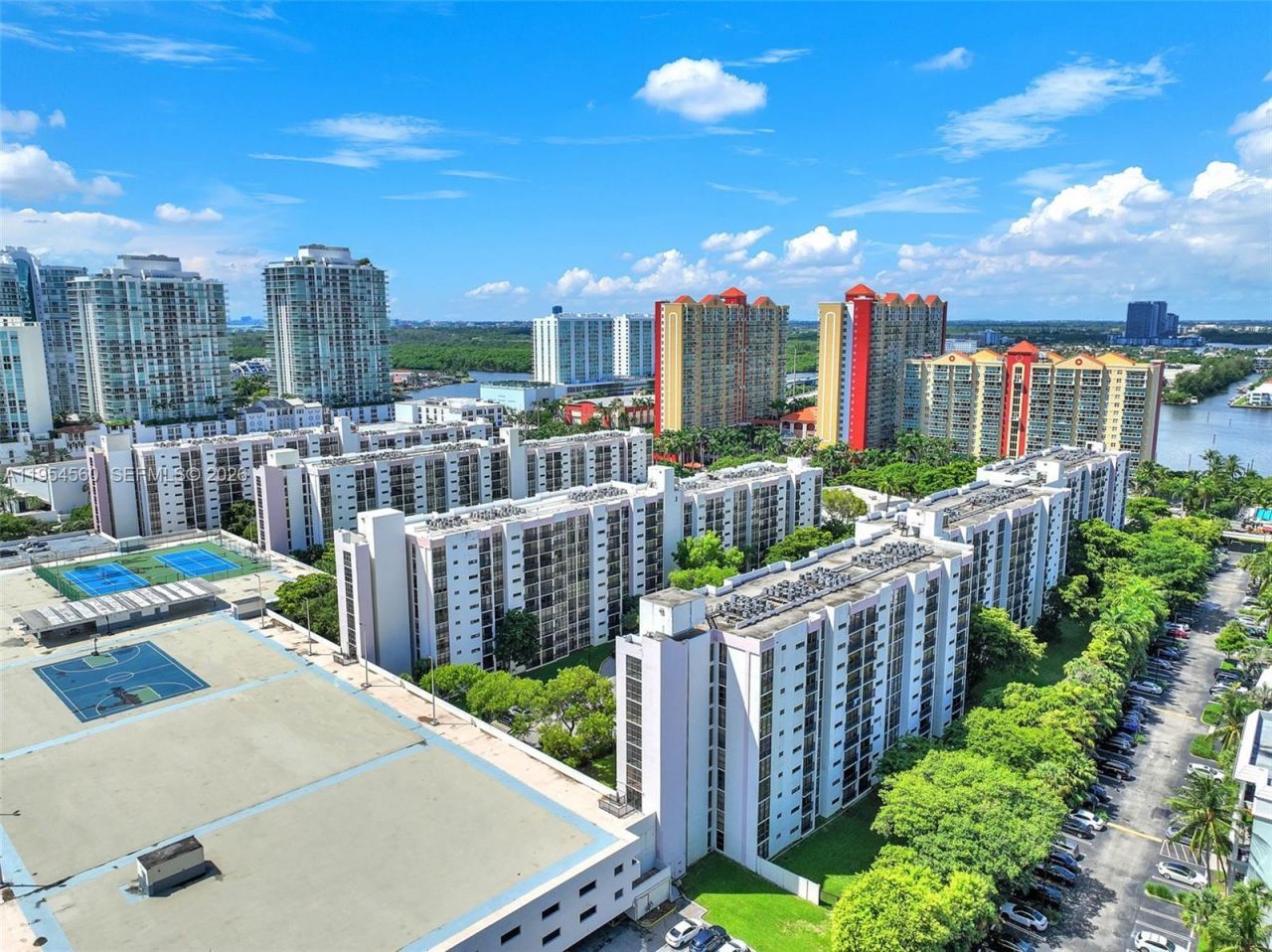 17011 N Bay Rd, Unit 912, Sunny Isles Beach, FL 33160 Photo