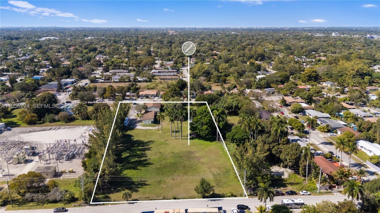 11303 NE 13 Av, Miami, FL 33161 Photo