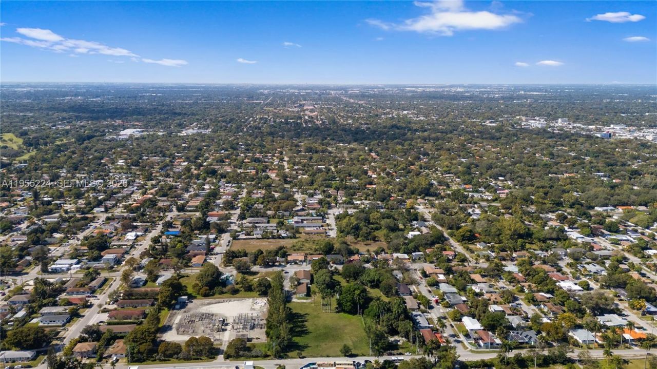 11307 NE 13 Av, Miami, FL 33161 Photo