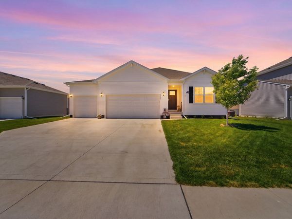 1012 Dee Street SE, Bondurant, IA 50035