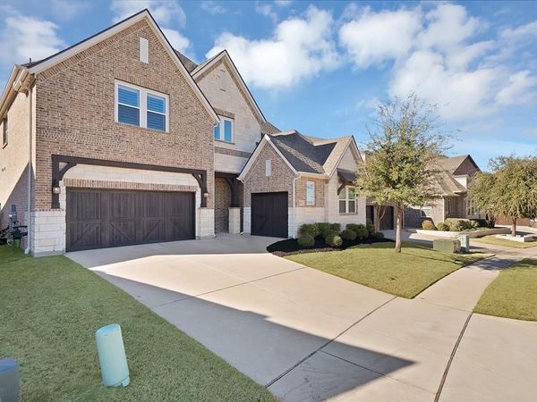 8613 Bandon Dunes Drive, McKinney, TX 75070