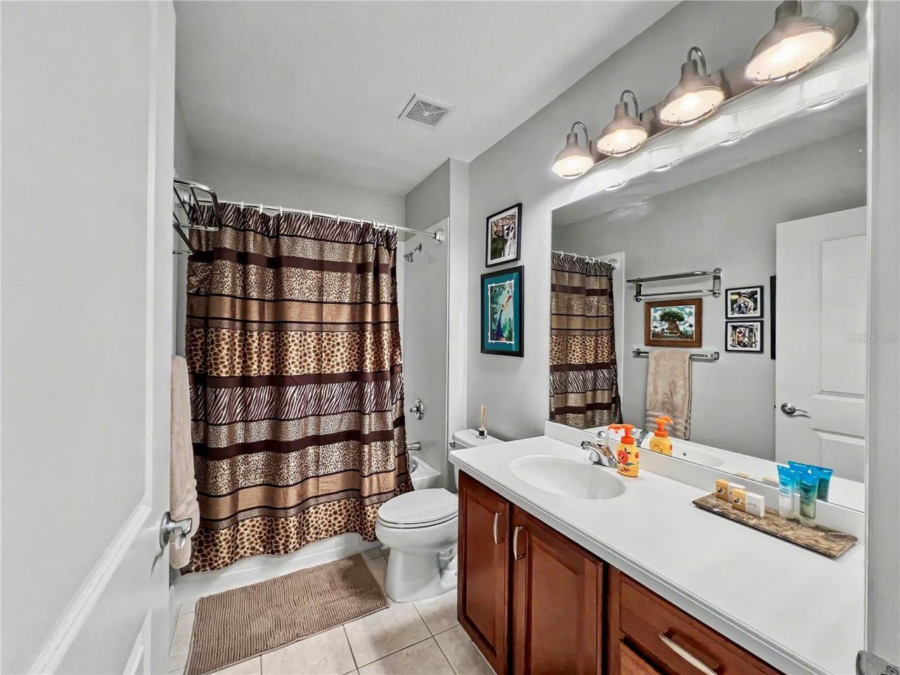 1230 Wright Circle, Unit 308, Celebration, FL 34747 Photo