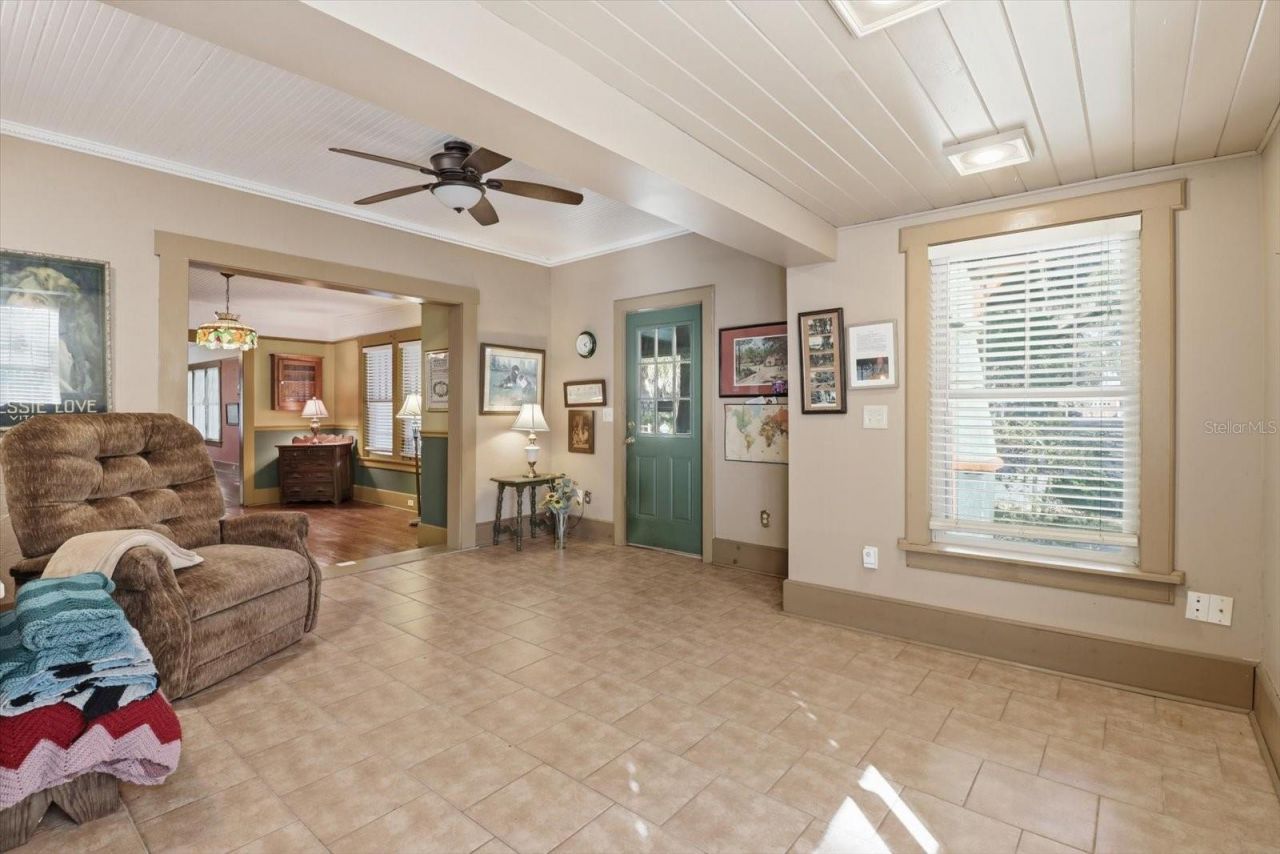 754 NE 2nd Avenue, Crystal River, FL 34428 Photo