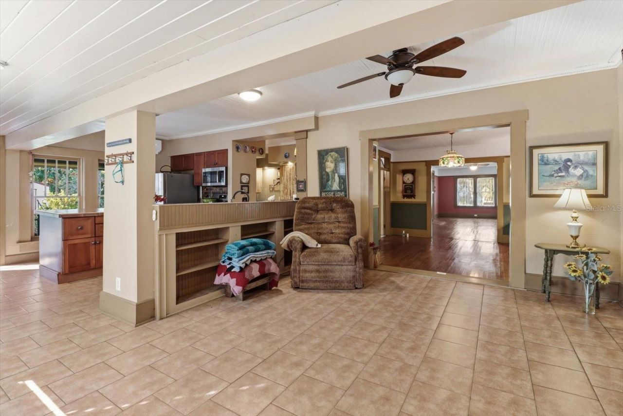 754 NE 2nd Avenue, Crystal River, FL 34428 Photo