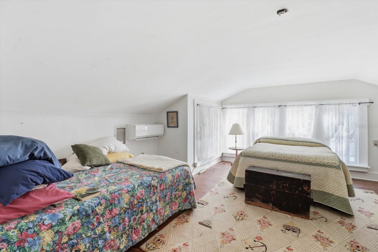 754 NE 2nd Avenue, Crystal River, FL 34428 Photo