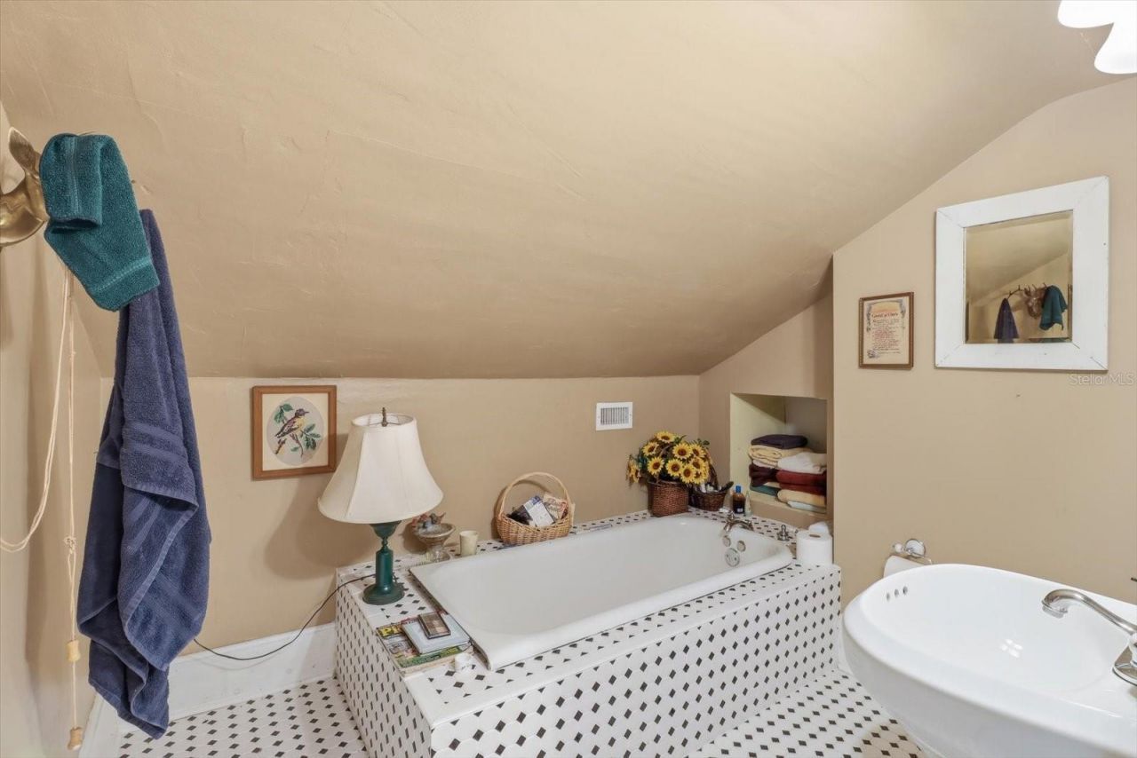 754 NE 2nd Avenue, Crystal River, FL 34428 Photo