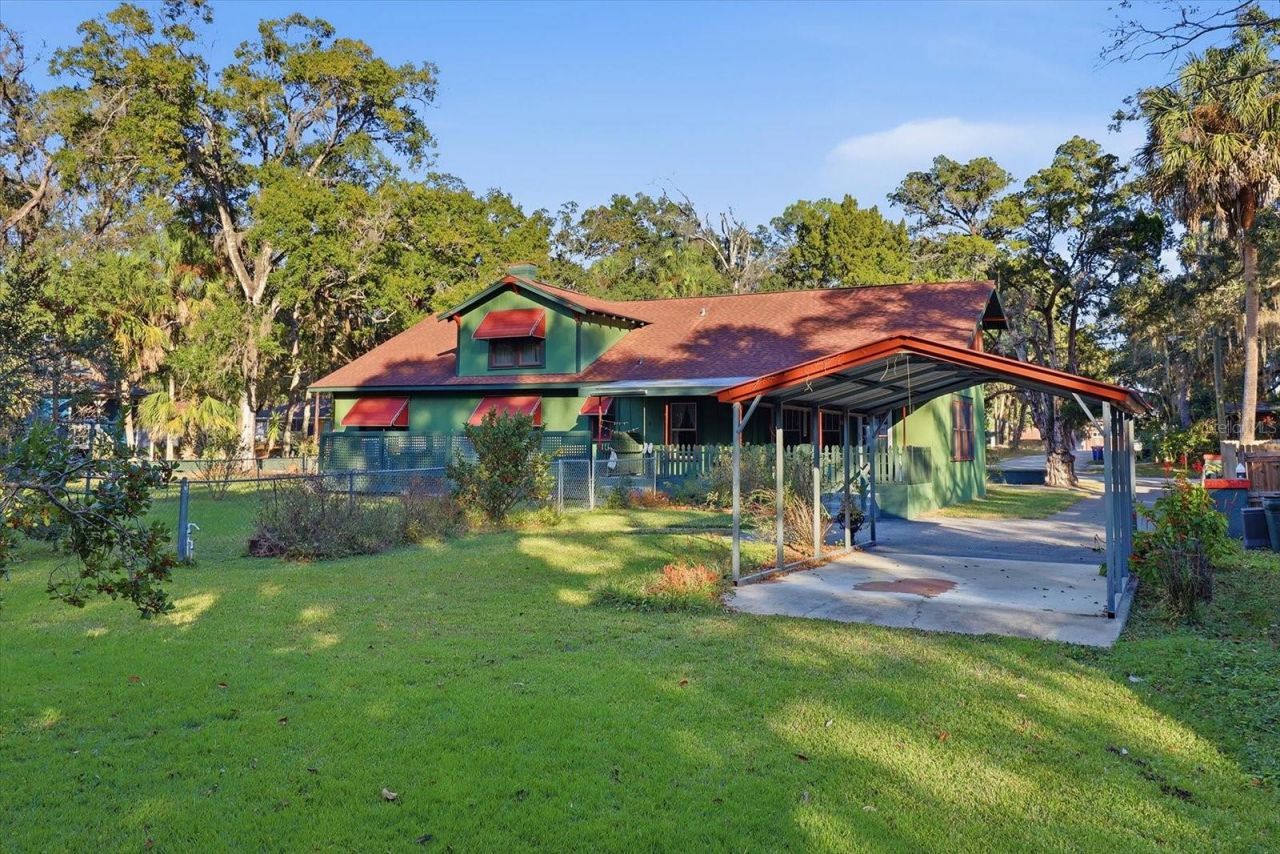 754 NE 2nd Avenue, Crystal River, FL 34428 Photo