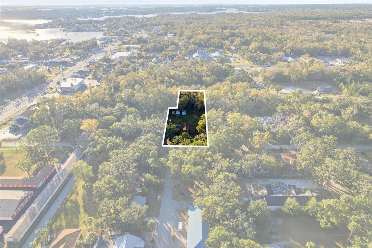 754 NE 2nd Avenue, Crystal River, FL 34428 Photo
