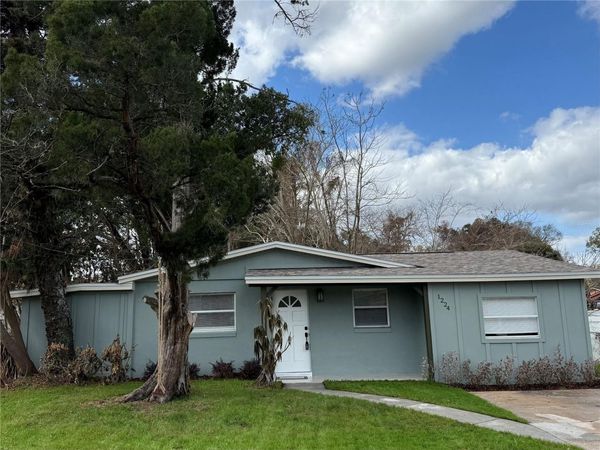 1224 HELEN STREET, APOPKA, FL 32703