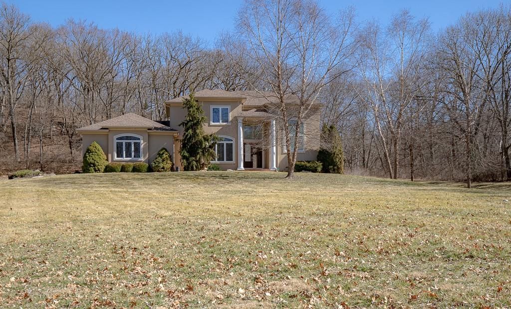 2801 N Lentz Road, Independence, MO 64058 Main Photo