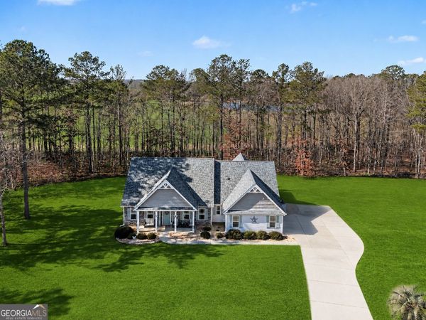 225 Cole Forest Boulevard, Barnesville, GA 30204