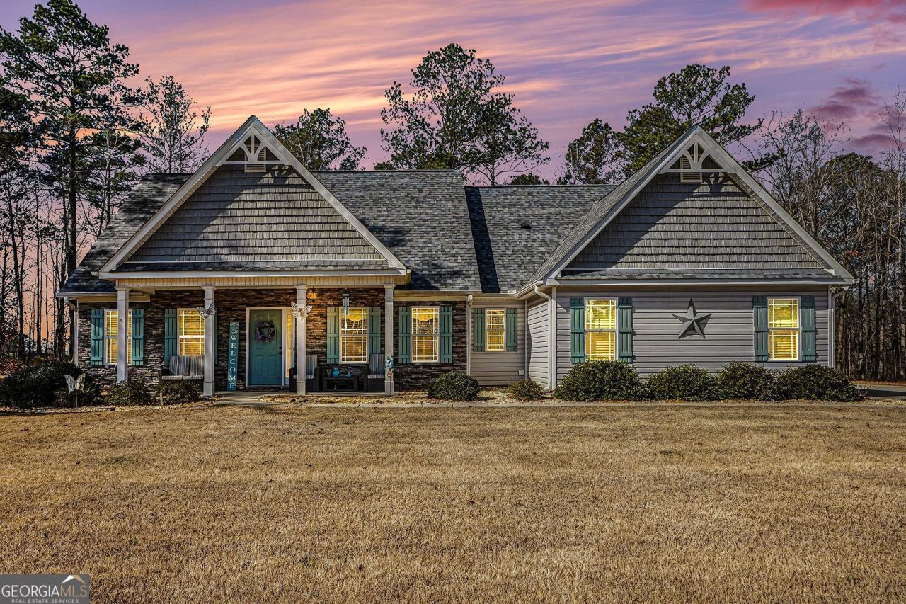 225 Cole Forest Boulevard, Barnesville, GA 30204 Main Photo