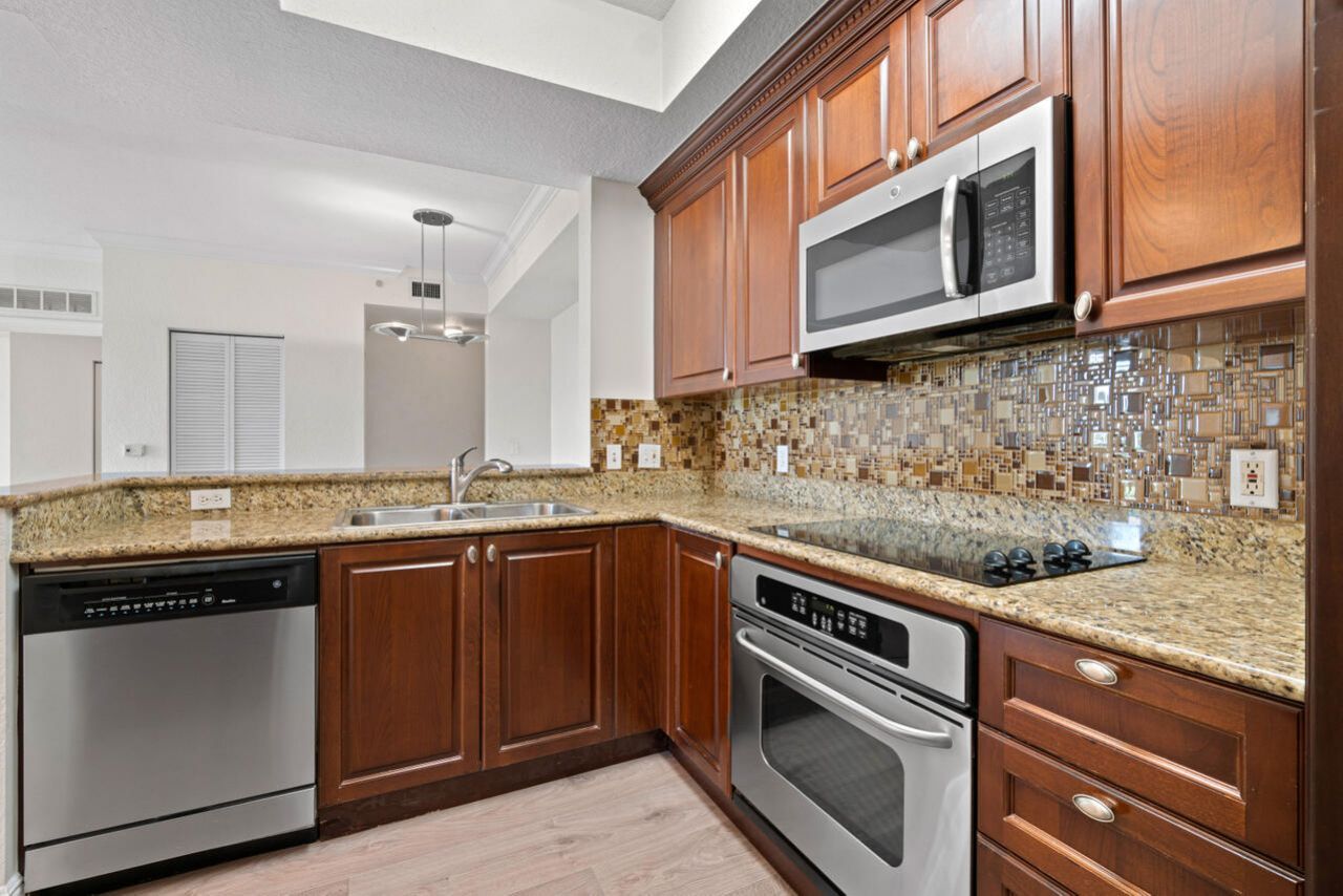 1660 Renaissance Commons Boulevard, Unit 2524, Boynton Beach, FL 33426 Photo