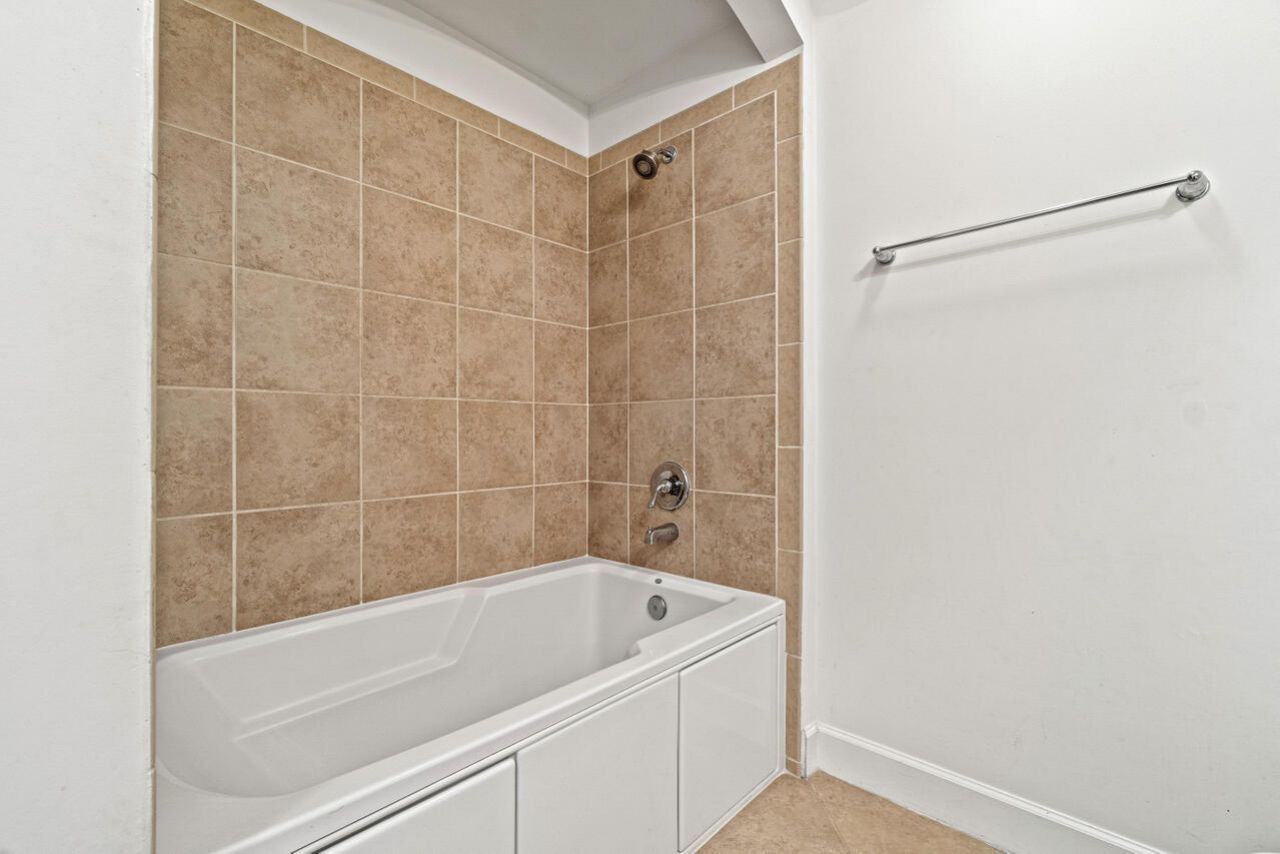 1660 Renaissance Commons Boulevard, Unit 2524, Boynton Beach, FL 33426 Photo