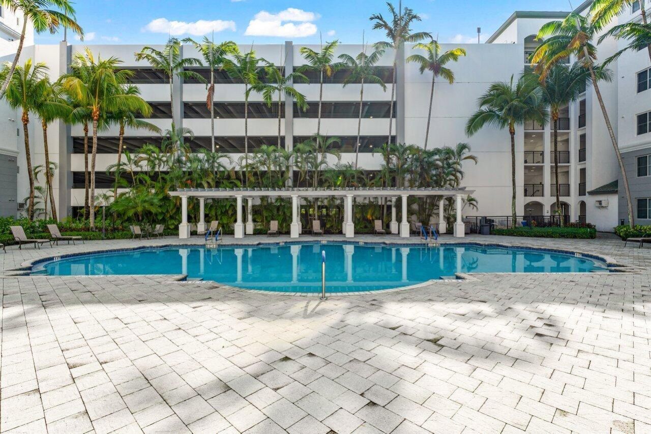 1660 Renaissance Commons Boulevard, Unit 2524, Boynton Beach, FL 33426 Photo
