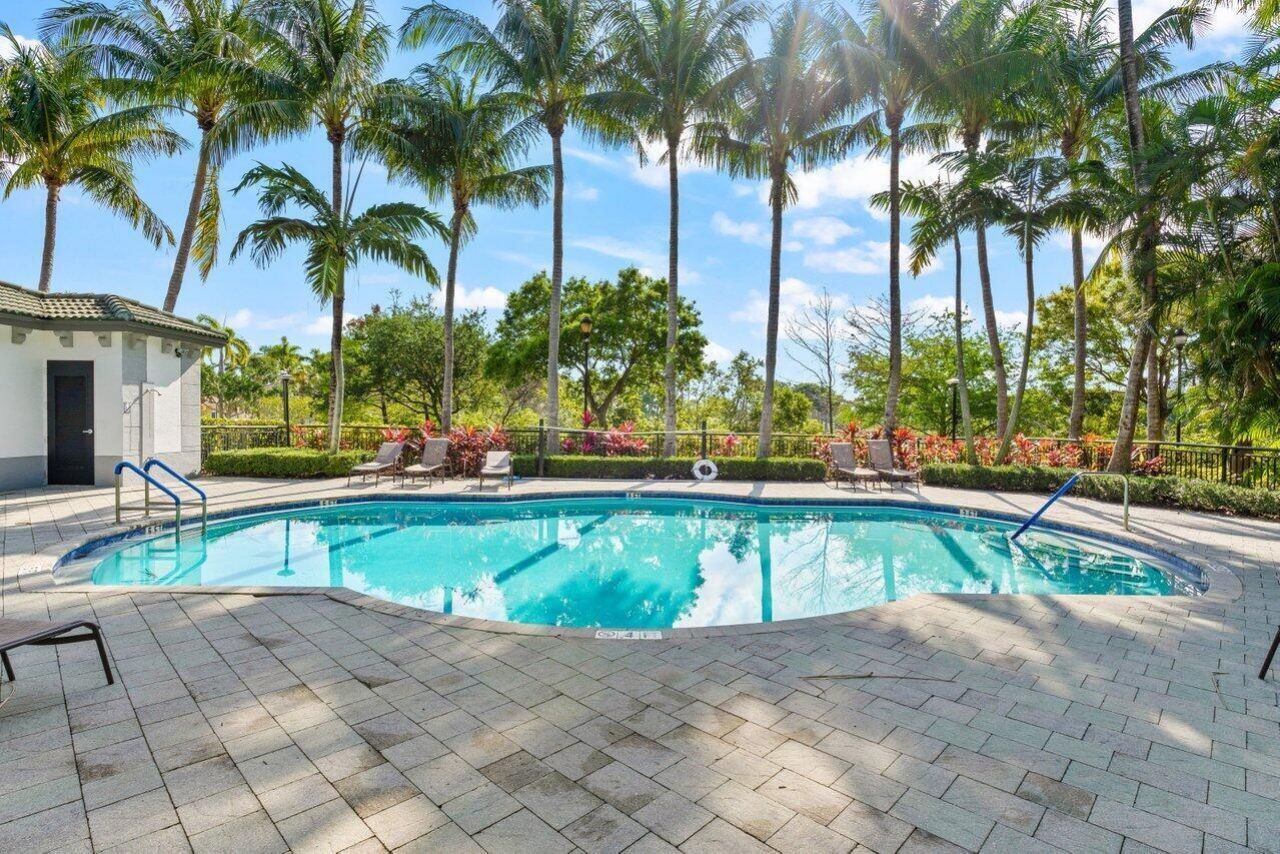 1660 Renaissance Commons Boulevard, Unit 2524, Boynton Beach, FL 33426 Photo