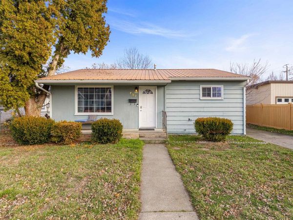 737 4th Street, Clarkston, WA 99403