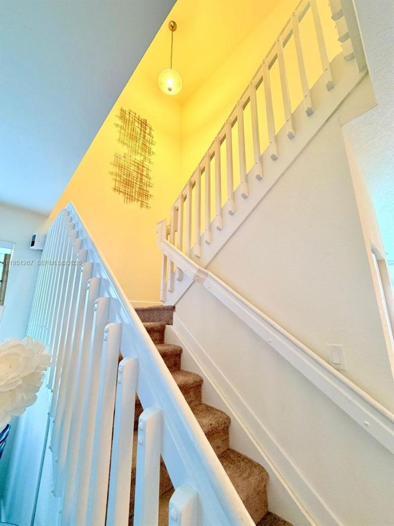 10306 W 33rd Ln, Hialeah, FL 33018 Photo