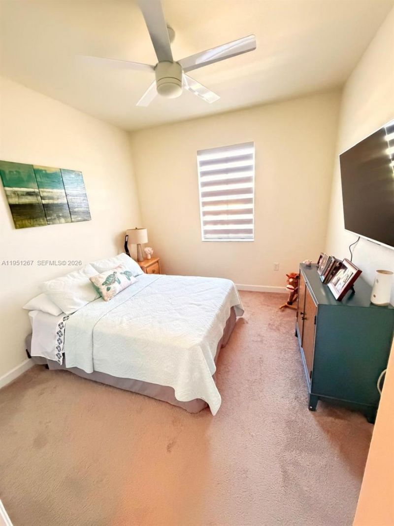 10306 W 33rd Ln, Hialeah, FL 33018 Photo